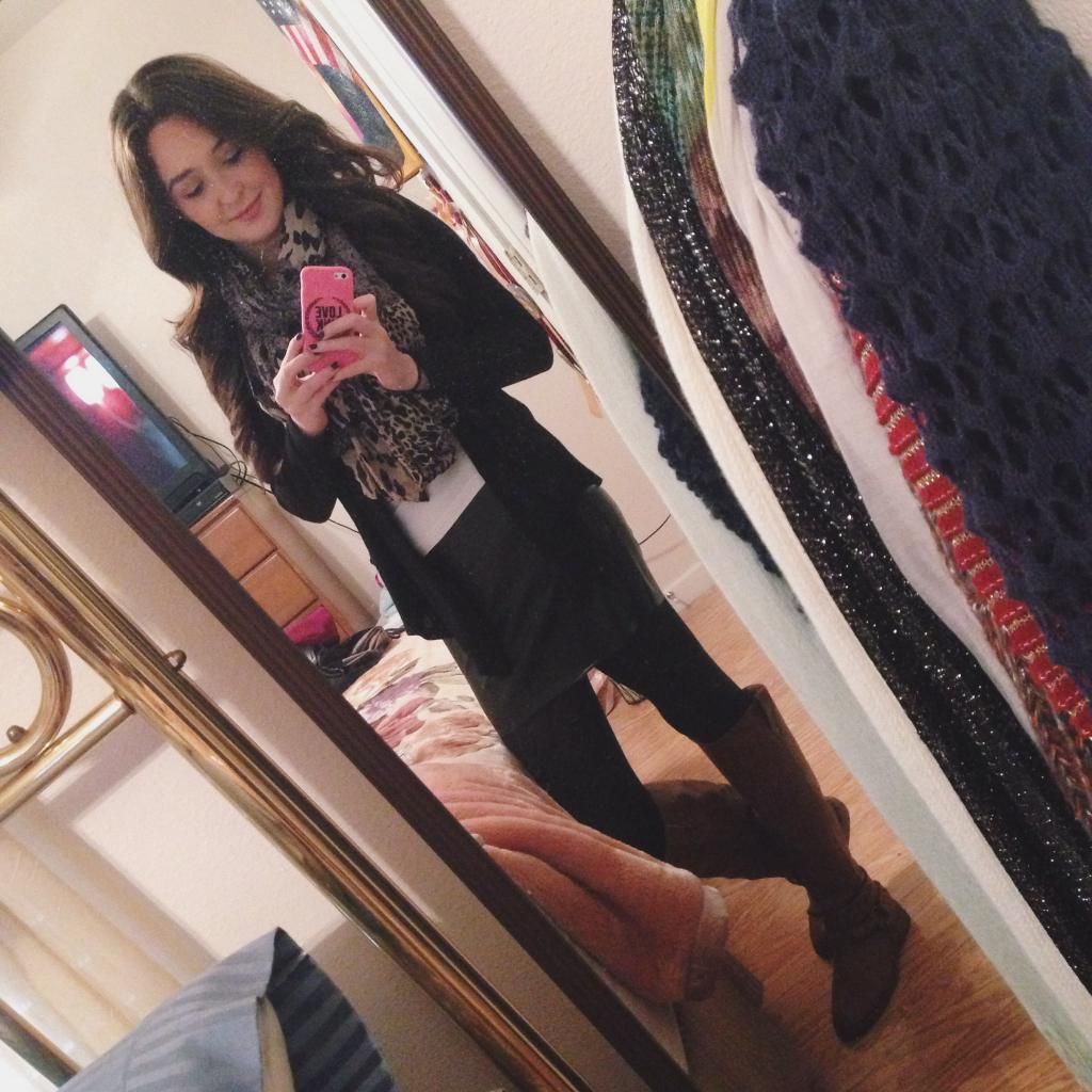 mirror selfie