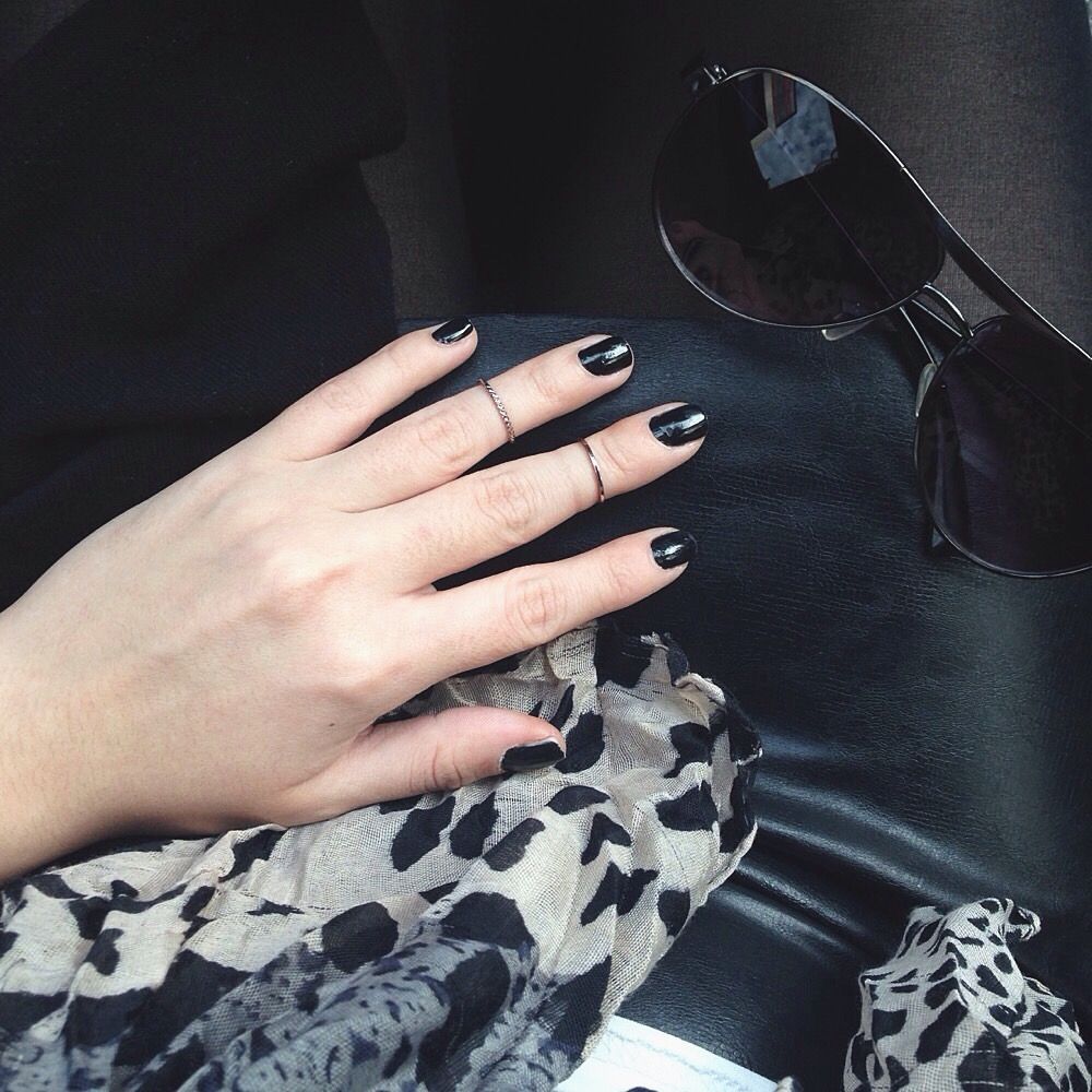 black accessories