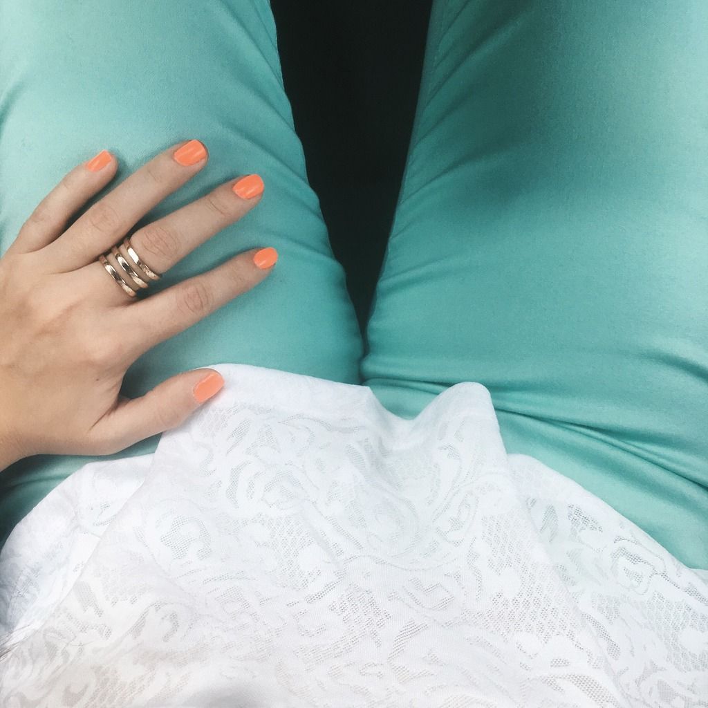 orange nails