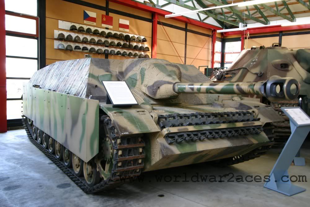 jagdpanzer-iv-withzimmerit.jpg