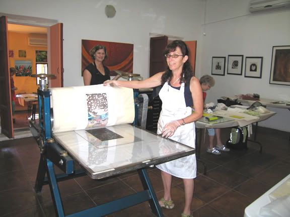 Robynn Smith pulling a print