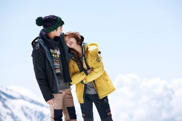 Suzy and Kim Soo Hyun Traipse Around the Snow for Beanpole Winter 2013 ...